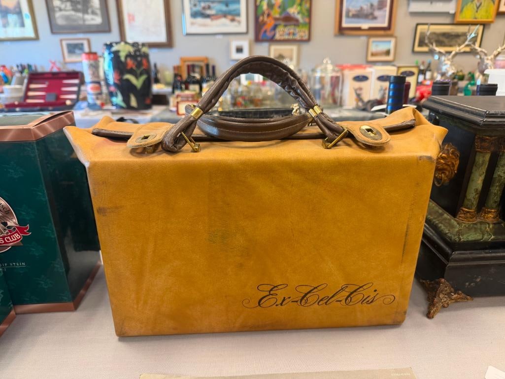EX-CEL-CIS VINTAGE LUGGAGE BAG WITH TAN PATINA FAUX LEATHER EXTERIOR - 2