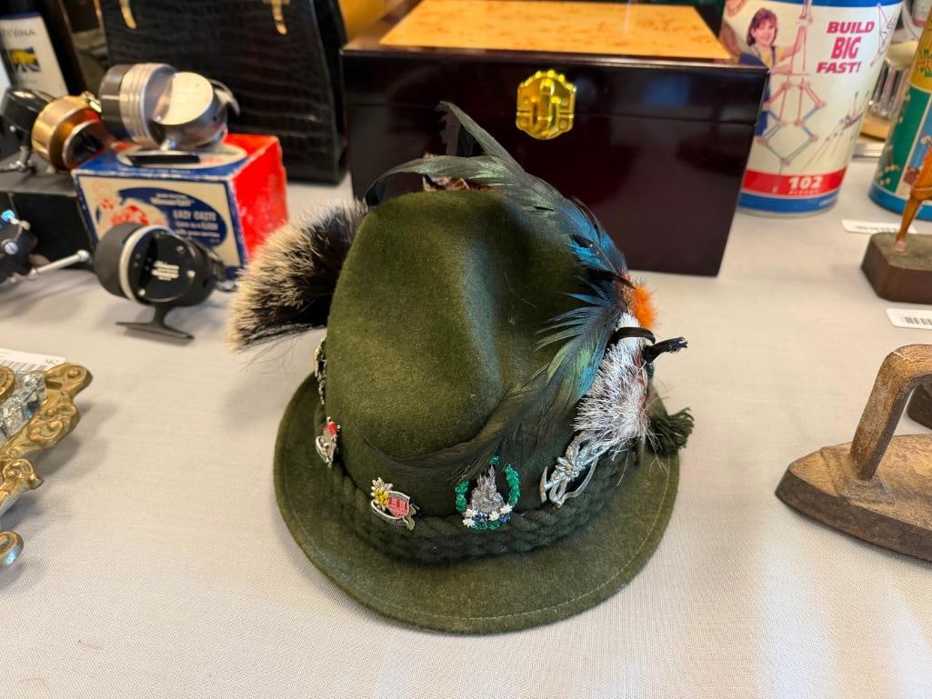 GERMAN TYROLEAN WOOL HAT ADORNED WITH MANY PINS AND FEATHER BRAIDED BAND - 2