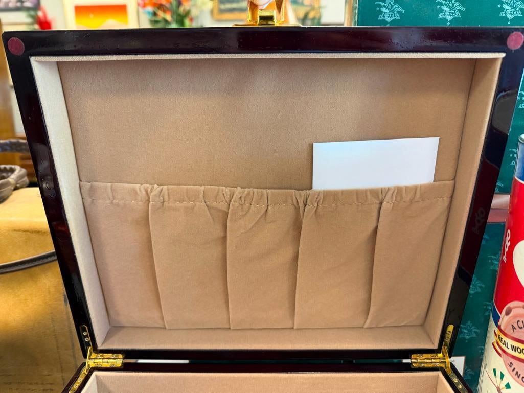 ELEGANT CHERRY FINISH AND WOOD GRAIN CREMATION BOX - 6