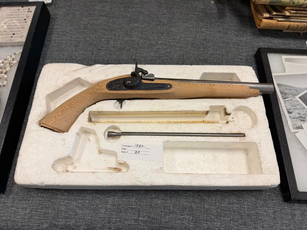 REPRODUCTION CVA TOWER BLACK POWDER ONLY MUZZLE LOADER FLINTLOCK PISTOL - 2