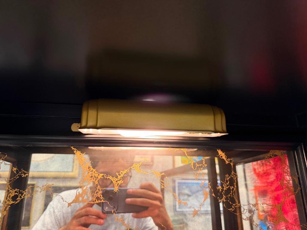 VINTAGE FRENCH PROVINCIAL STYLE CURIO DISPLAY CABINET - 12