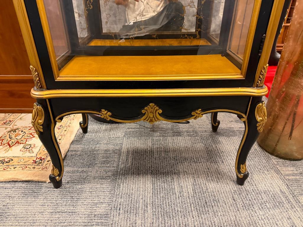 VINTAGE FRENCH PROVINCIAL STYLE CURIO DISPLAY CABINET - 6