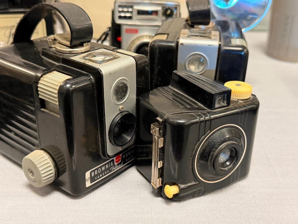 VINTAGE HERCO IMPERIAL EASTMAN KODAK CAMERAS BROWNIE HAWKEYE, BABY BROWNIE, STARMETER, STARMATIC - 7