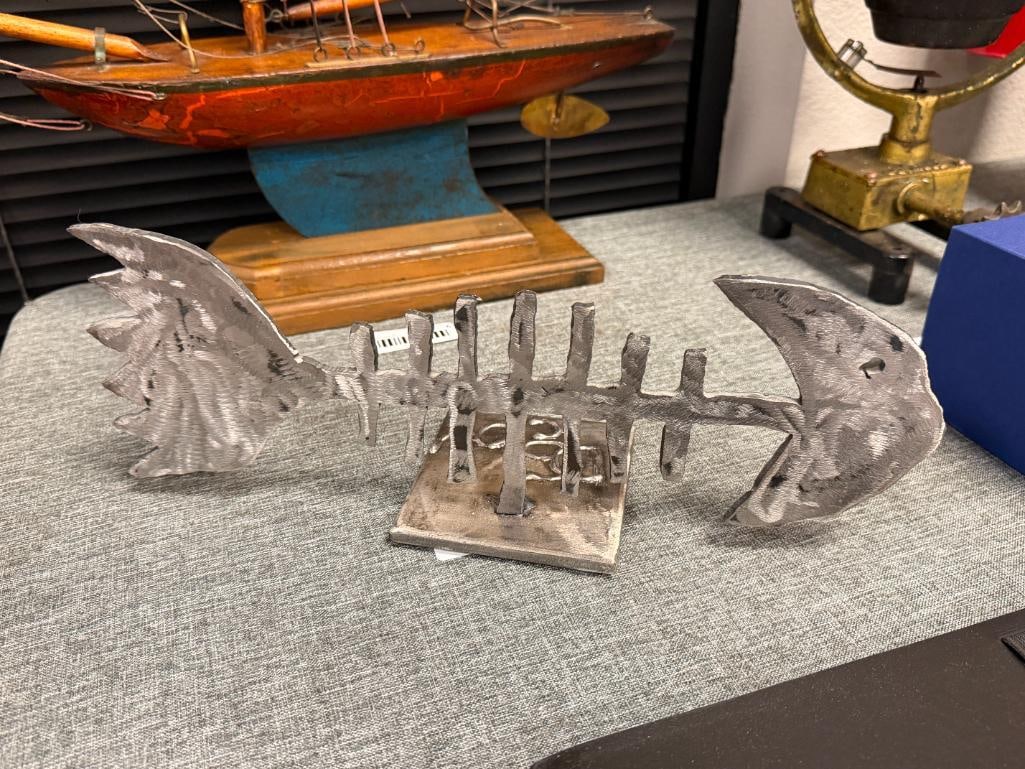 SEAN KELLY RENO, NV IRON WORKER / ARTIST HAND CRAFTED METAL SCULPTURE TITLED DOWN2AWIRE DATED 2004 - 6