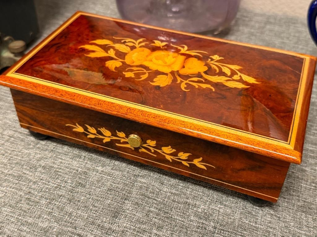 REUGE SAINT CROIX VINTAGE CYLINDER MUSIC BOX WITH FLORAL MARQUETRY MADE IN SWITZERLAND - 2