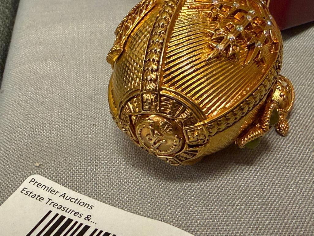 JOAN RIVERS IMPERIAL TREASURES THE FOUR SEASONS EGG - 6