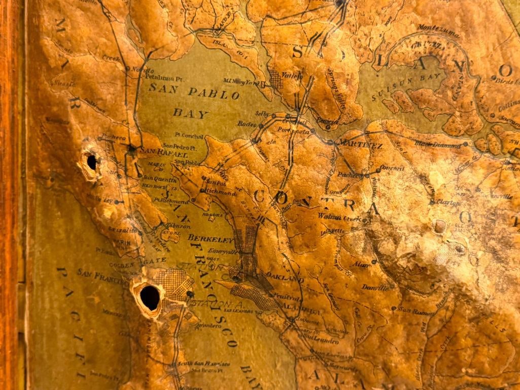 EARLY 20TH CENTURY 3D RAISED RELIEF MAP OF CALIFORNIA AND NEVADA POWER HOUSES BUSINESS FIELDS PG&E - 10