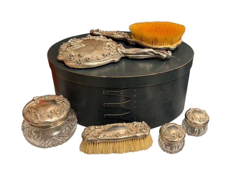 ART NOUVEAU STERLING SILVER DRESSER SET FIGURAL AND FLOWER DESIGN SIX PIECES (1 of 20)
