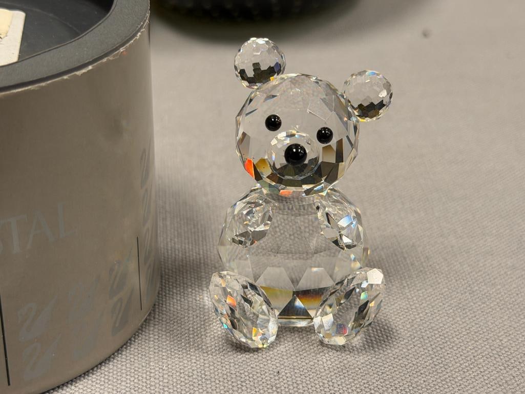 SWAROVSKI CRYSTAL KRIS BEAR FIGURINE NO. 7637NR0001 - 2