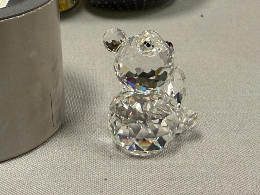 SWAROVSKI CRYSTAL KRIS BEAR FIGURINE NO. 7637NR0001 - 4