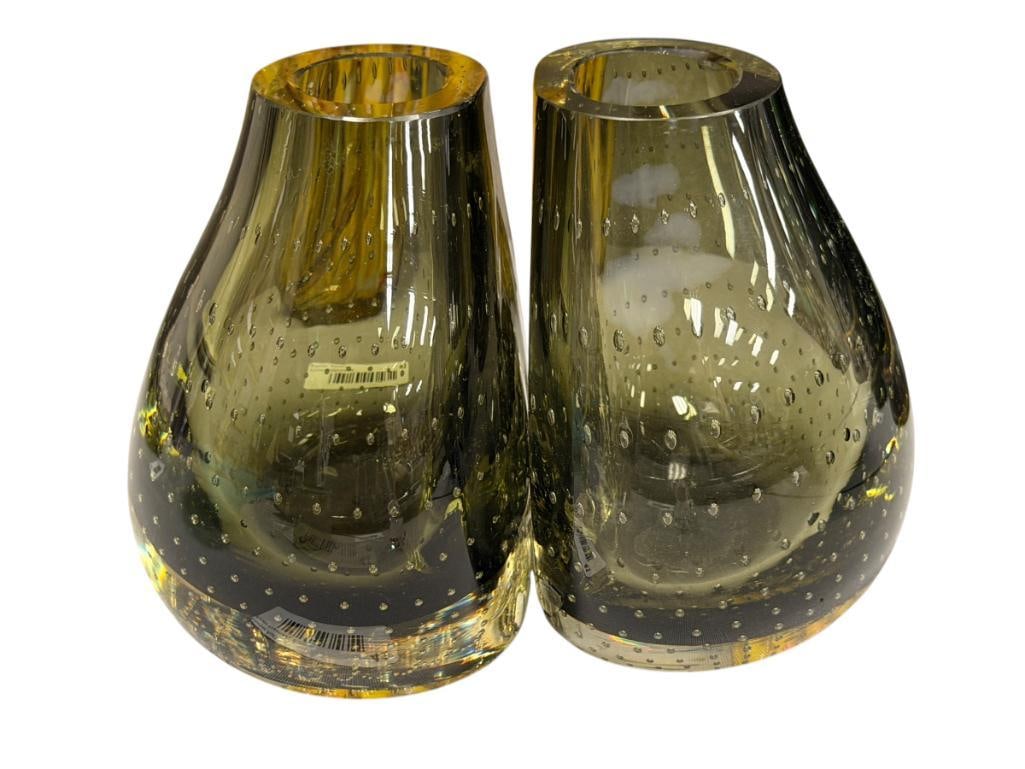 MID-CENTURY MODERN SMOKED GLASS BULLICANTE BOOKEND VASES ART GLASS: BUBBLED SMOKED ART GLASS BOOKEND VASES, BOTH HAVE "TINY" CHIPS ALONG THE EDGE 5 3/4" H