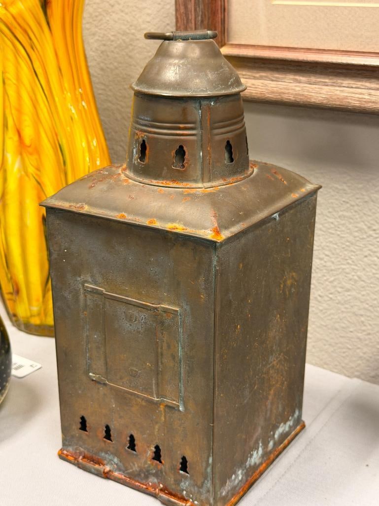 VINTAGE NAUTICAL BRASS SHIP LANTERNS ONE IS MADE BY PERKINS WITH RIBBED GLASS SHADE - 5