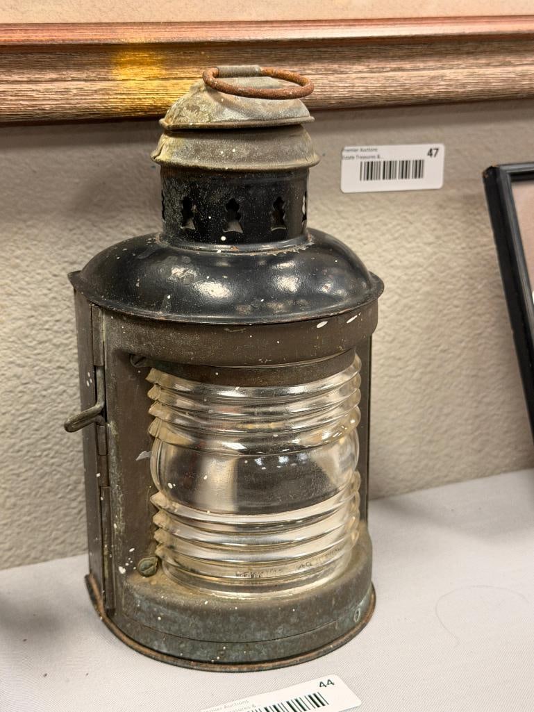 VINTAGE NAUTICAL BRASS SHIP LANTERNS ONE IS MADE BY PERKINS WITH RIBBED GLASS SHADE - 7