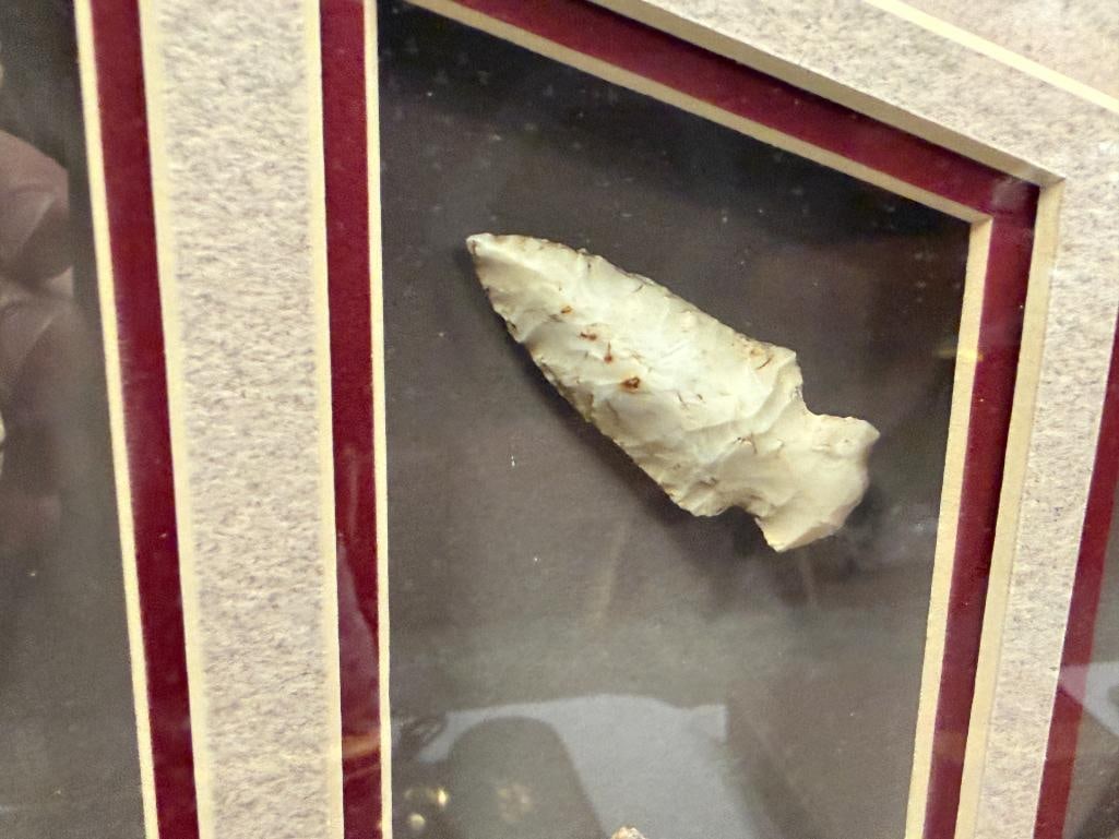 PRIMITIVE NATIVE AMERICAN KNAPPED STONE PROJECTILE POINTS / ARROWHEADS AND KNIFE BLADES - 10