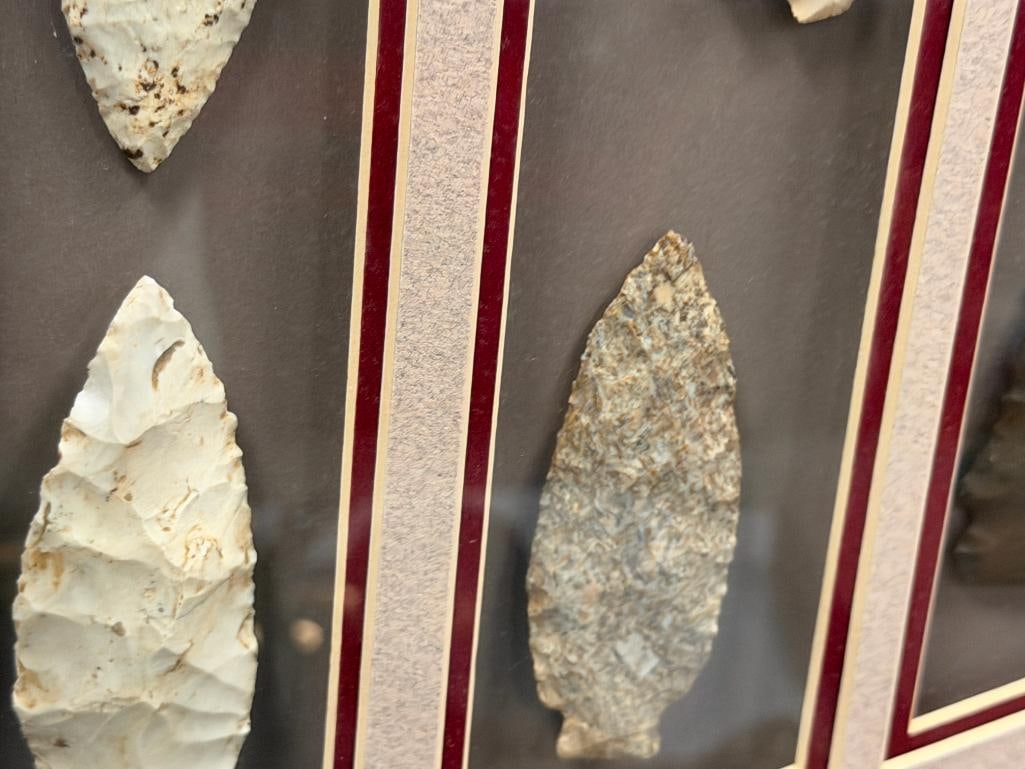 PRIMITIVE NATIVE AMERICAN KNAPPED STONE PROJECTILE POINTS / ARROWHEADS AND KNIFE BLADES - 7