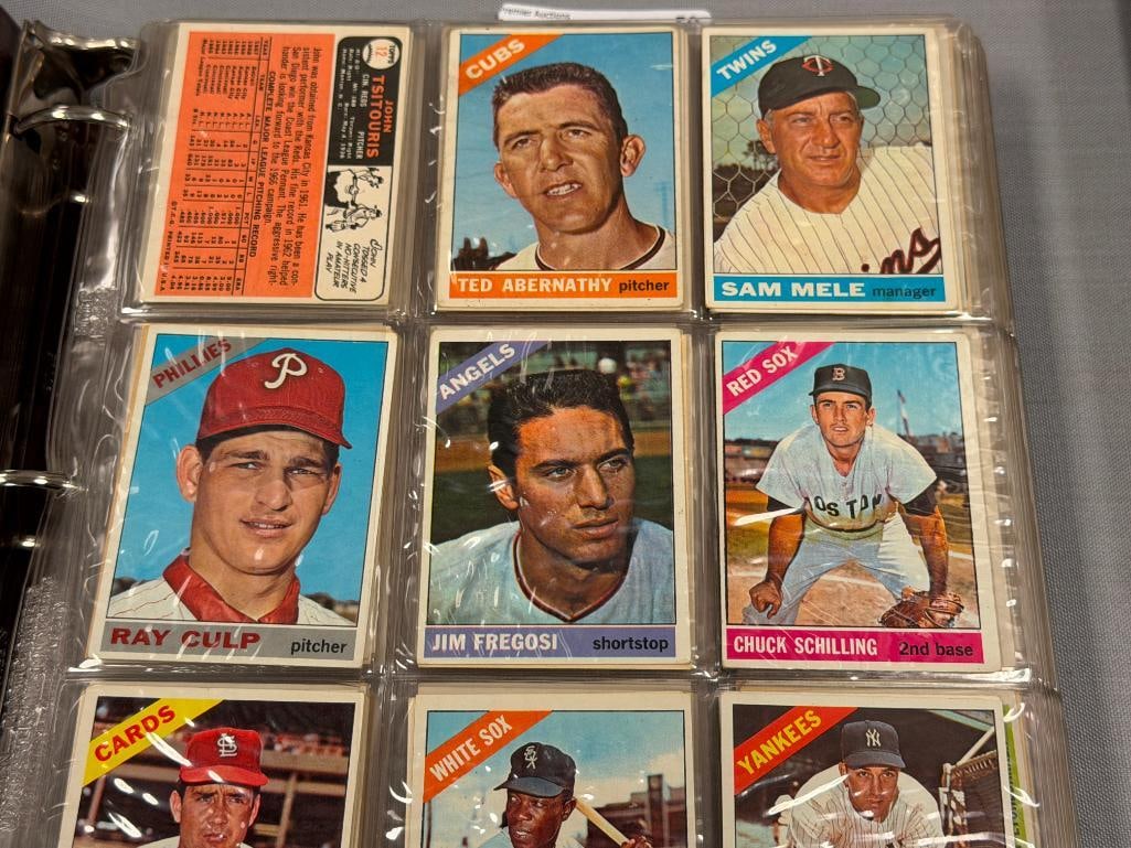 1966 TOPPS BASEBALL CARD SET NEAR COMPLETE WITH MANY HALL OF FAMERS / STARS / ROOKIES - 2