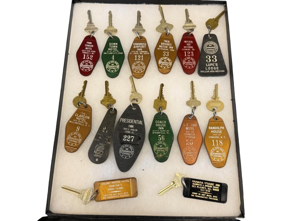 VINTAGE HOTEL ROOM KEYYS FROM PRESIDENTIAL INN, COACH HOUSE INN, RANDOLPH HOUSE, LUPE'S LODGE: HOTEL ROOM KEYS FROM 14 DIFFERENT HOTELS FROM NEW MEXICO, TEXAS, UP TO NEW YORK, RHODE ISLAND, AND MANY OTHER STATES