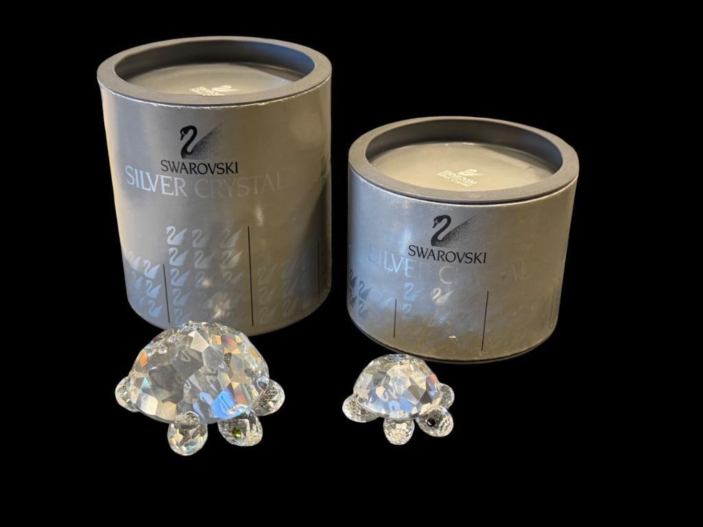 SWAROVSKI CRYSTAL SMALL AND LARGE TURTLE FIGURINES NO. 7632NR045 AND 7635NR30 (1 of 10)