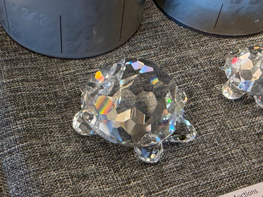 SWAROVSKI CRYSTAL SMALL AND LARGE TURTLE FIGURINES NO. 7632NR045 AND 7635NR30 - 3