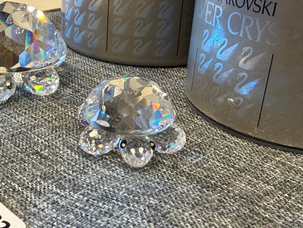 SWAROVSKI CRYSTAL SMALL AND LARGE TURTLE FIGURINES NO. 7632NR045 AND 7635NR30 - 6