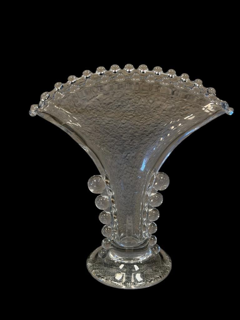 EARLY AMERICAN PRESSED GLASS EAPG CANDLEWICK FAN VASE WITH ROUND FOOTED BASE: NO CHIPS OR REPAIRS 8 3/8" H