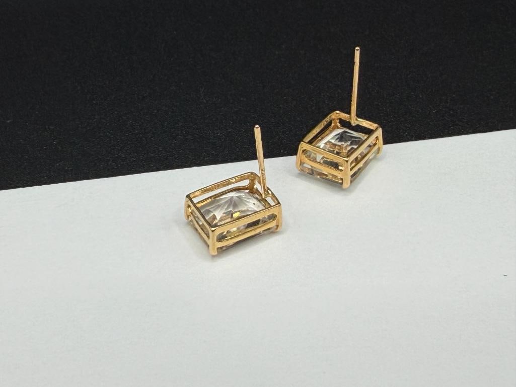 14K YELLOW GOLD EMERALD CUT WHITE TOPAZ POST EARRINGS - 3