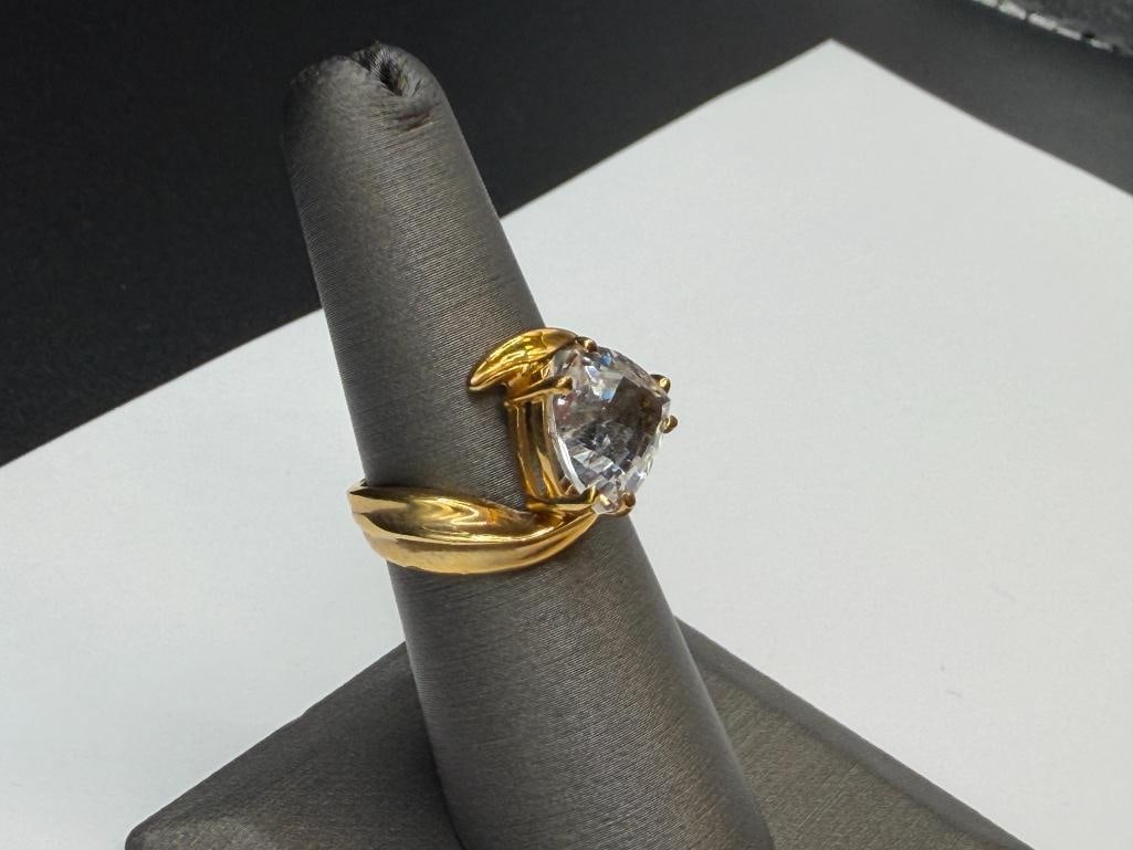14K YELLOW GOLD TRILLION CUT WHITE SAPPHIRE FASHION RING - 2