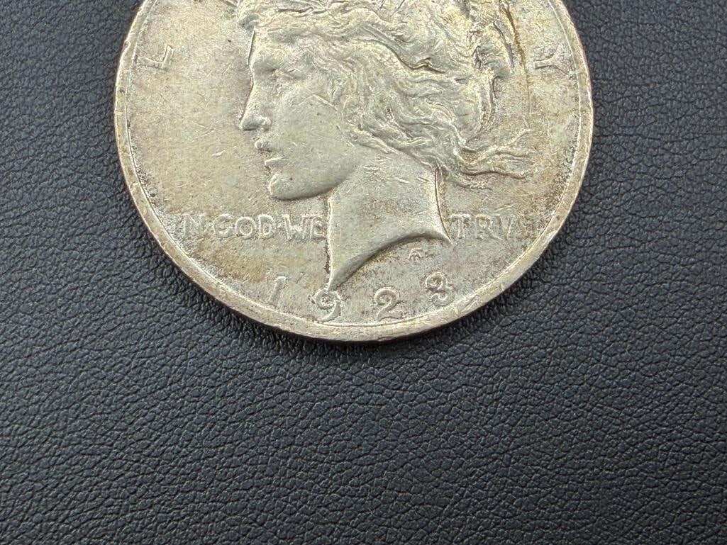 1923 U.S. PEACE SILVER DOLLAR - 3