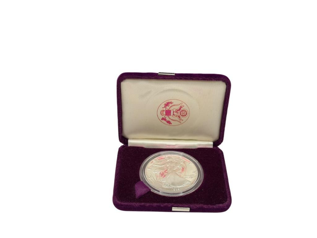 1989-S AMERICAN SILVER EAGLE .999 FINE SILVER PROOF DOLLAR: INCLUDES ORIGINAL CASE, BOX, AND CERTIFICATE OF AUTHENTICITY 1 TROY OUNCE