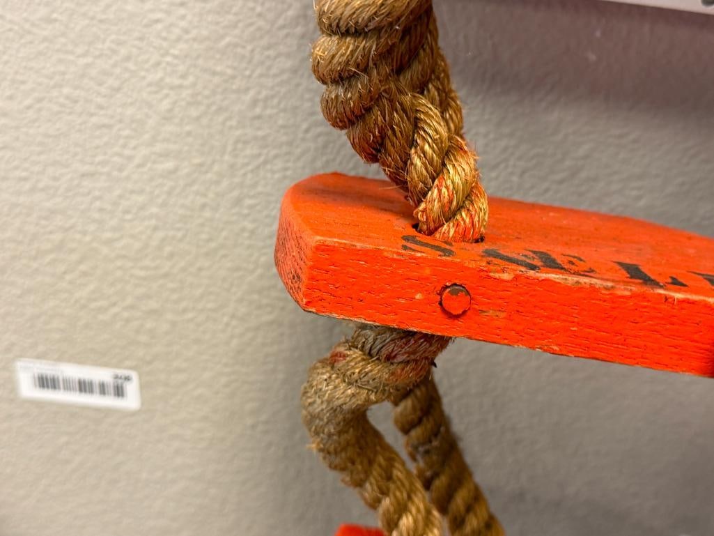 VINTAGE NAUTICAL 3-STEP WOODEN ROPE LADDER FROM HISTROICAL CONTAINER SHIP SS ELIZABETHPORT - 7