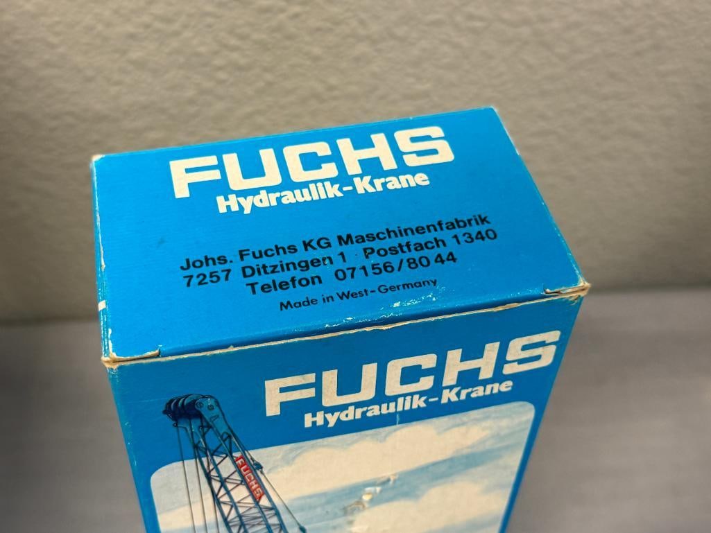 FUCHS 118 WHEEL LATTICE CRANE 1/50 DIE-CAST CONSTRUCTION MODEL MADE BY NZG IN GERMANY - 10