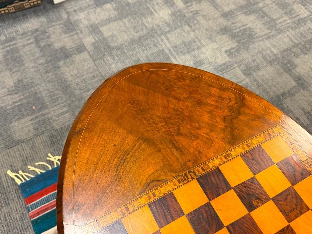 VINTAGE OVAL WOODEN CHESS / GAME TABLE WITH DISTINCT INLAID CHESSBOARD TOP - 6