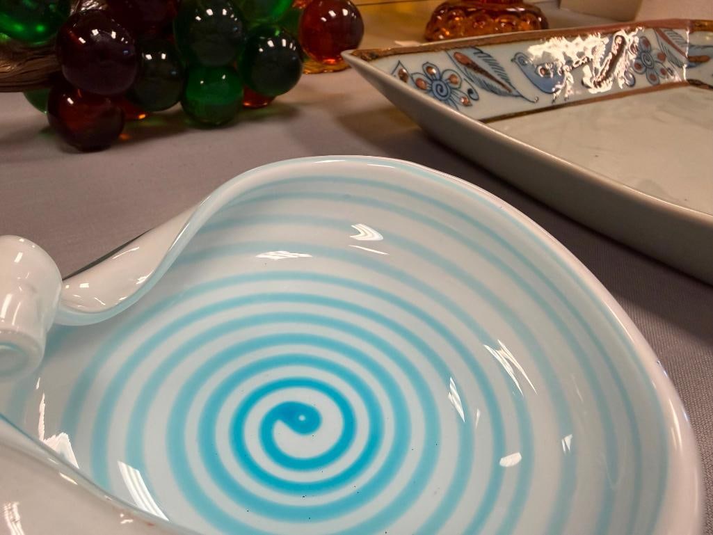 MURANO HAND BLOWN ART GLASS CLAM SHELL SHAPED DISH / BOWL - 10