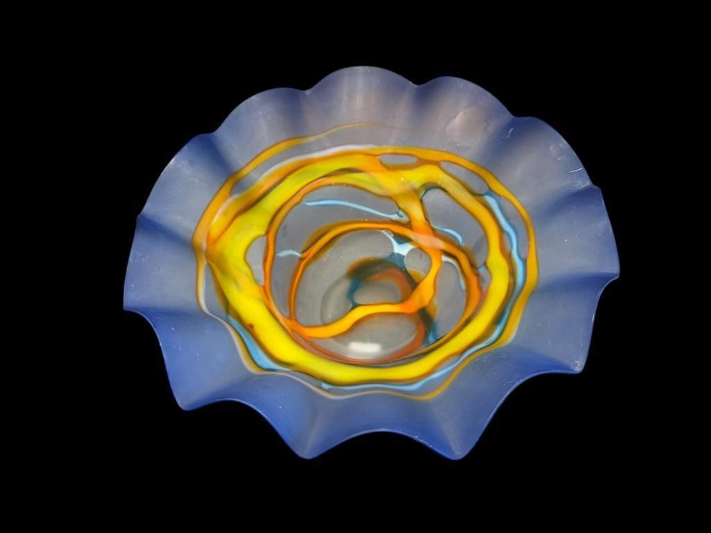 LARGE MULTICOLOR HAND BLOWN ART GLASS CONSOLE BOWL IN SATIN FINISH (1 of 8)