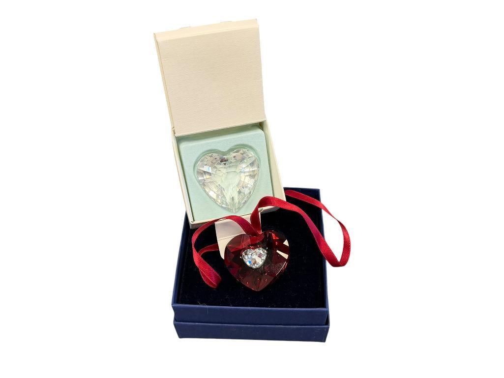SWAROVSKI CRYSTAL SCS 2005 ANNUAL EDITION RED HEART ORNAMENT AND CLEAR CRYSTAL HEART: BOTH IN MINT CONDITION WITH ORIGINAL BOX BOTH APPROX. 1 5/8"