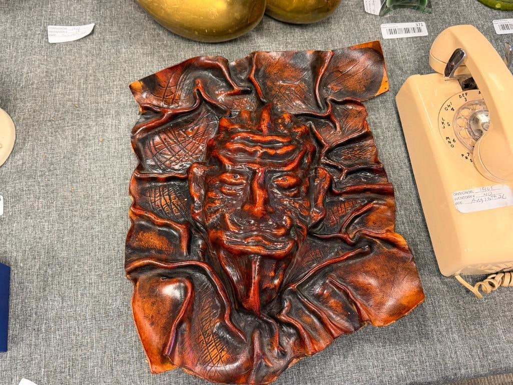 3D SCULPTED LEATHER WALL HANGING MASK OF A DEMON - 2