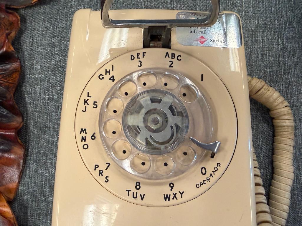 VINTAGE WESTERN ELECTRIC ROTARY DIAL WALL MOUNT TELEPHONE - 5