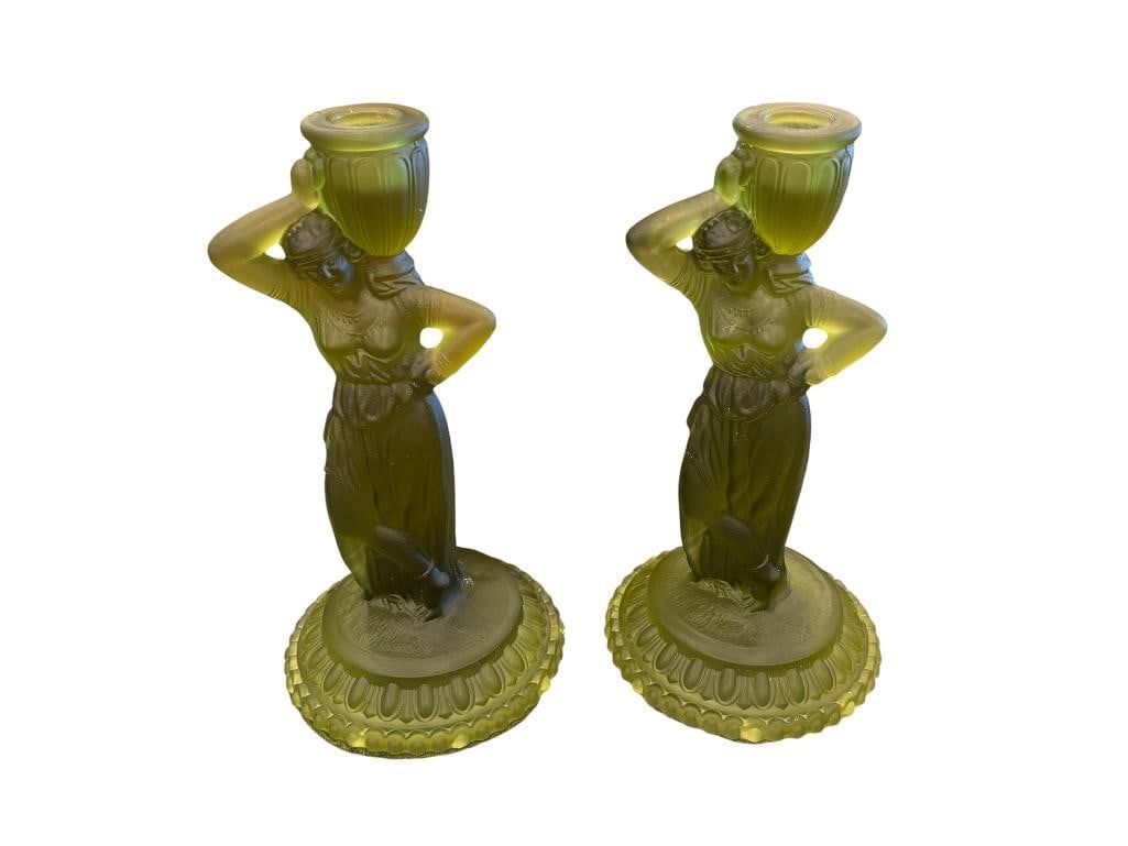 FOSTORIA REBECCA AT THE WELL OLIVE FROSTED GREEN GLASS CANDLESTICK HOLDERS (1 of 14)