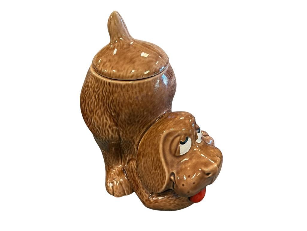 VINTAGE MCCOY POTTERY THINKING DOG CERAMIC COOKIE JAR NO. 0272 MADE IN THE U.S.A.: GLOSSY BROWN GLAZE WITH TEXTURED FUR, EYES SHOW PAINT WEAR, NO CHIPS 10 3/4" H