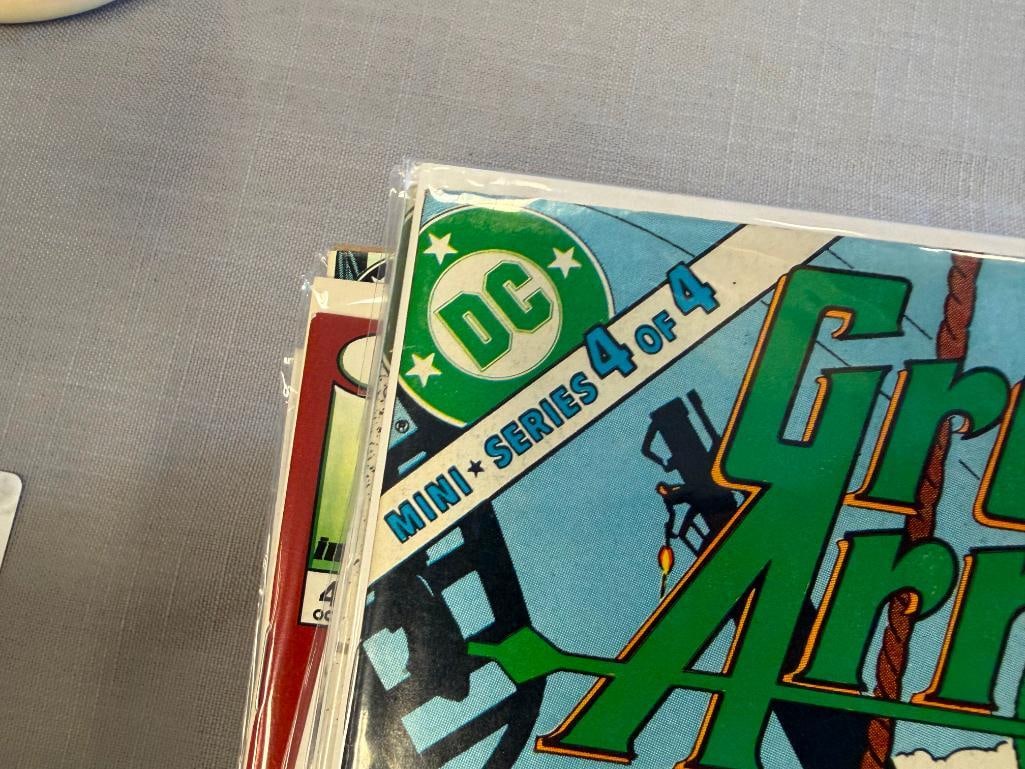 40 ASSORTED COMIC BOOKS DC / MARVEL / IMAGE GREEN LANTERN, DICK TRACY, ROBIN, X-MEN, PHANTOM - 12