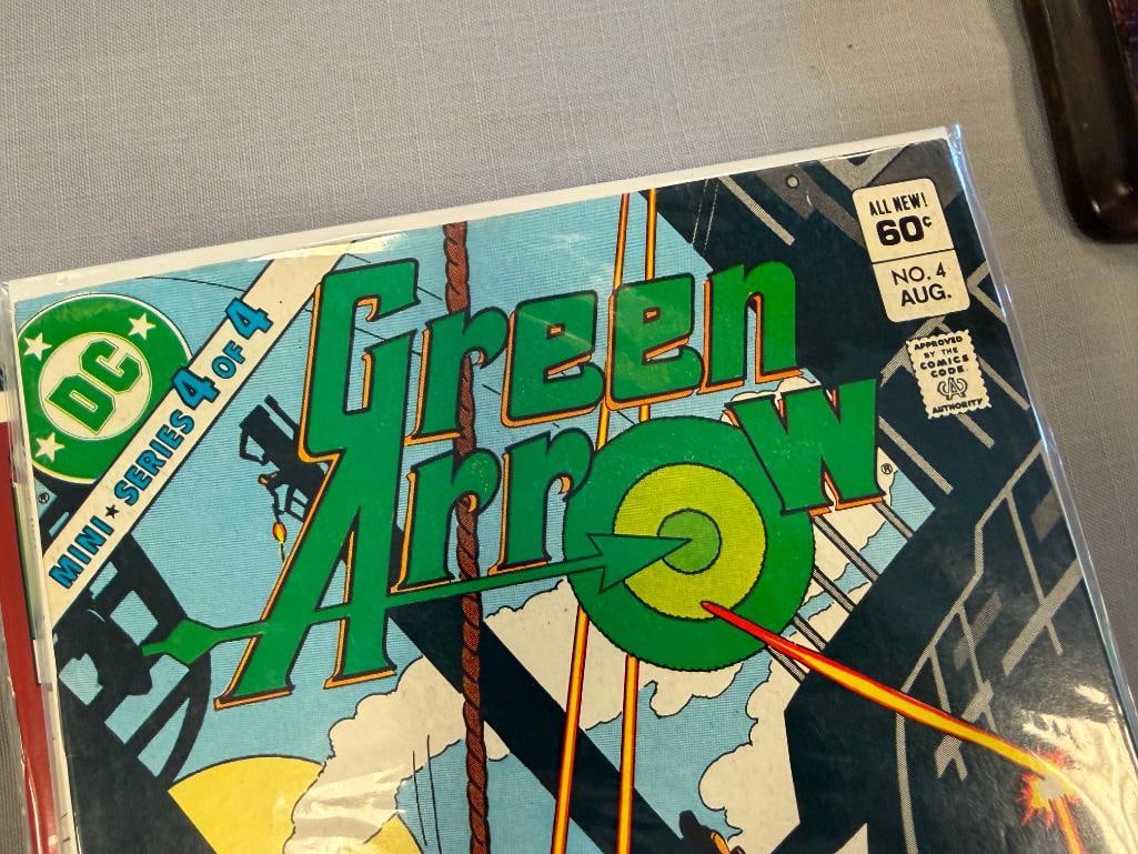 40 ASSORTED COMIC BOOKS DC / MARVEL / IMAGE GREEN LANTERN, DICK TRACY, ROBIN, X-MEN, PHANTOM - 13
