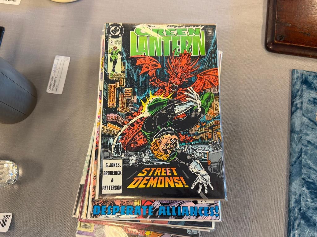 40 ASSORTED COMIC BOOKS DC / MARVEL / IMAGE GREEN LANTERN, DICK TRACY, ROBIN, X-MEN, PHANTOM - 15