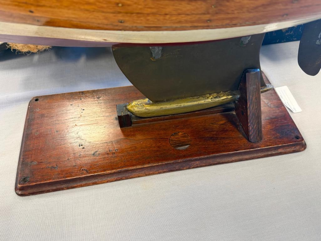 EARLY 1900S ENGLISH OAK POND BOAT / SAILBOAT WITH FULL RIGGING CLEAR COAT FINISH - 3