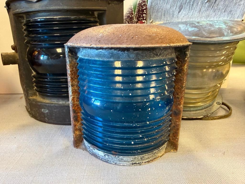 THREE ANTIQUE / VINTAGE NAUTICAL RIBBED GLASS SHIPS LIGHTS . LANTERN - 3