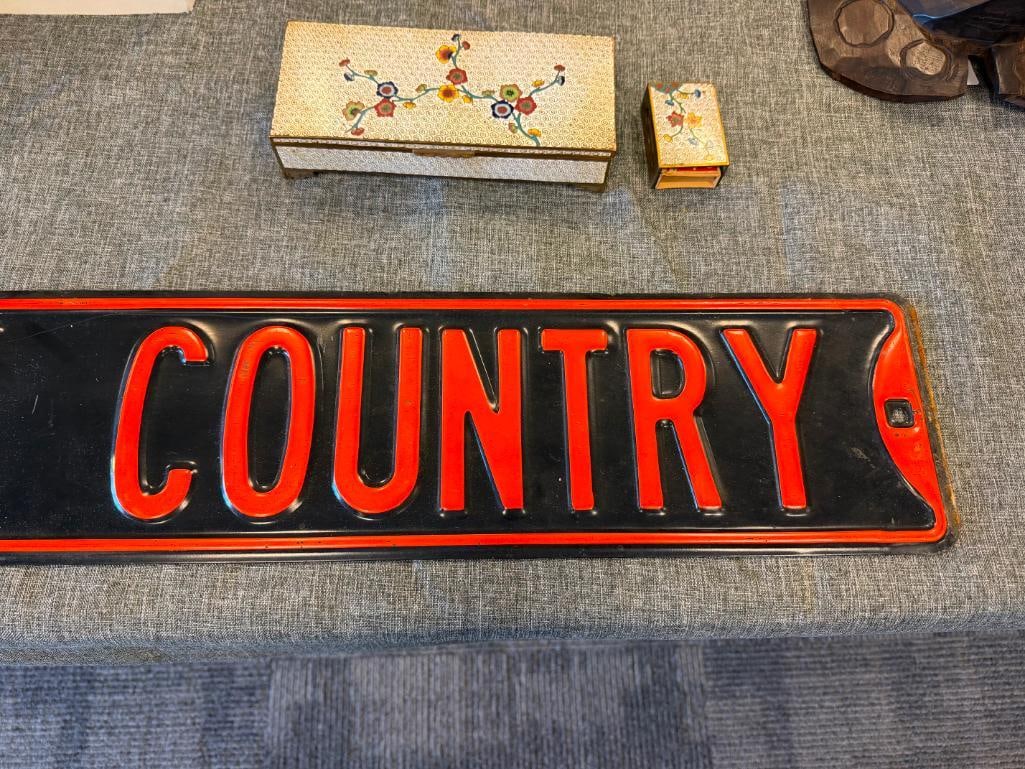 BLACK AND ORANGE HARLEY-DAVIDSON HARLEY COUNTRY STYLIZED STREET SIGN - 5