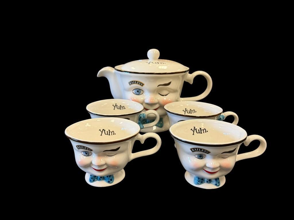 BAILEYS COFFEE CHARACTER FACE COFFEE POT WITH FOUR MATCHING CUPS: WINKING CHARACTER MALE AND FEMALE WITH BAILEYS LOGO, MINT CONDITION 10" POT