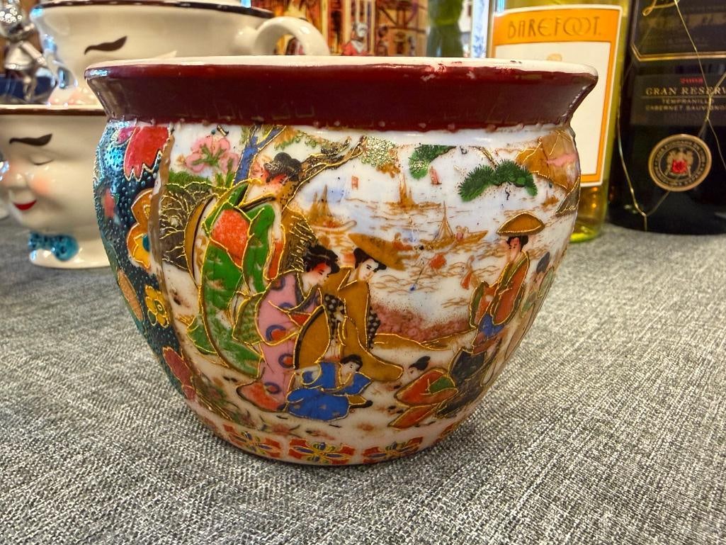MID TO LATE 20TH CENTURY CHINESE EXPORT PORCELAIN SMALL POT - 10