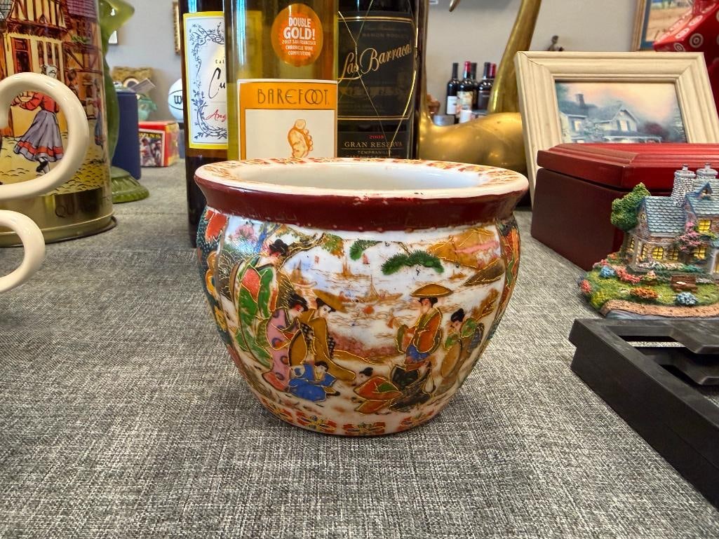 MID TO LATE 20TH CENTURY CHINESE EXPORT PORCELAIN SMALL POT - 2