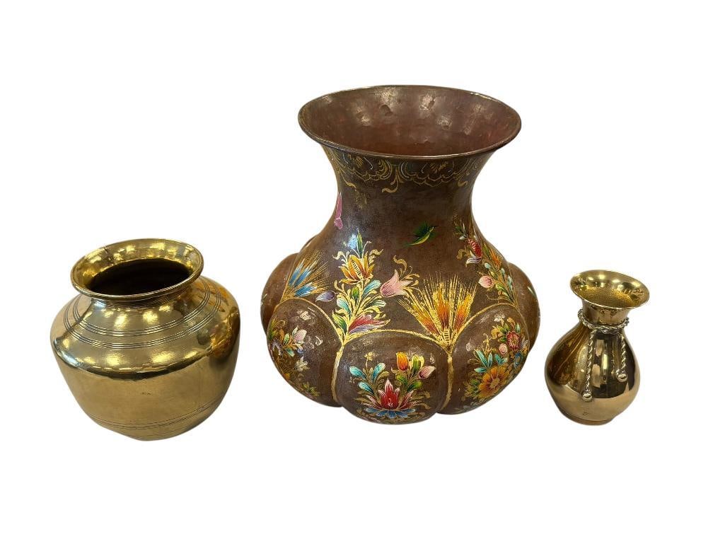 20TH CENTRUY HAND HAMMERED COPPER BULBOUS VESSEL SIGNED H. ZARCO V.: BULBOUS COPPER VASE, HAND CRAFTED, HAND PAINTED WITH VIBRANT GILT FLORAL DESIGN, WIE FLARED RIM, SIGNED ON THE BOTTOM, INCLUDES TWO SOLID BRASS VASES 9 1/4" COPPER VASE