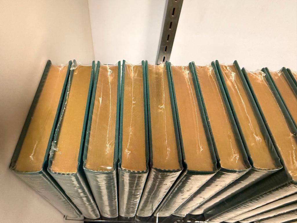 30 THE LAKESIDE PRESS FACTORY SEALED COLLECTOR BOOKS BY R.R. DONNELLEY & SONS COMPANY - 14
